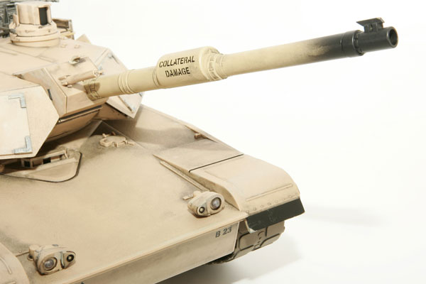 Hobby Engine M1 Abrams Battle RC Tank - Desert Camouflage
